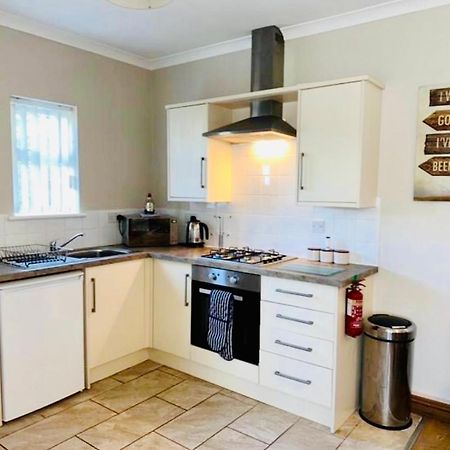 Willow Cottage With Hot Tub Strensall 外观 照片
